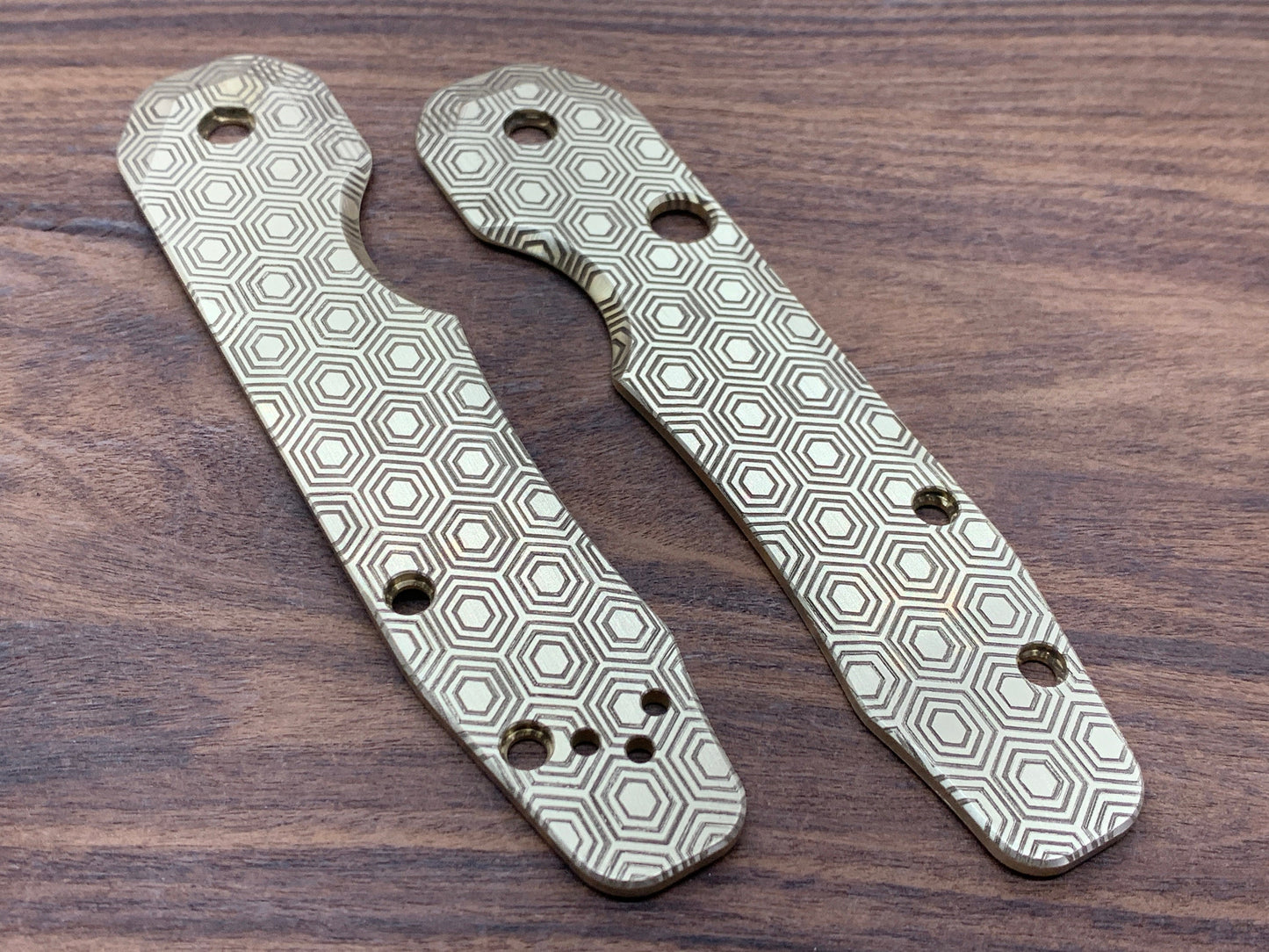 HONEYCOMB Brass Scales for Spyderco SMOCK