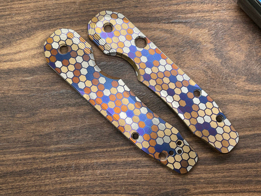 HONEYCOMB Heat ano engrv Titanium Scales for Spyderco SMOCK