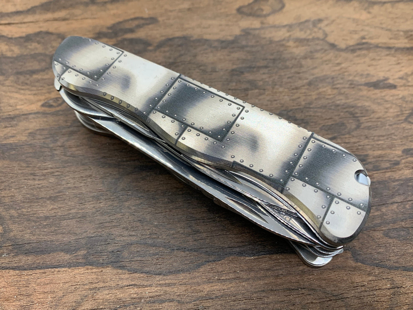 111mm RIVETED AIRPLANE Titanium Scales for Swiss Army SAK