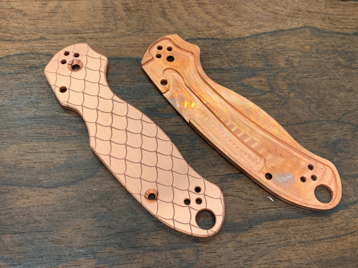 DRAGONSKIN engraved Copper Scales for Spyderco Para 3