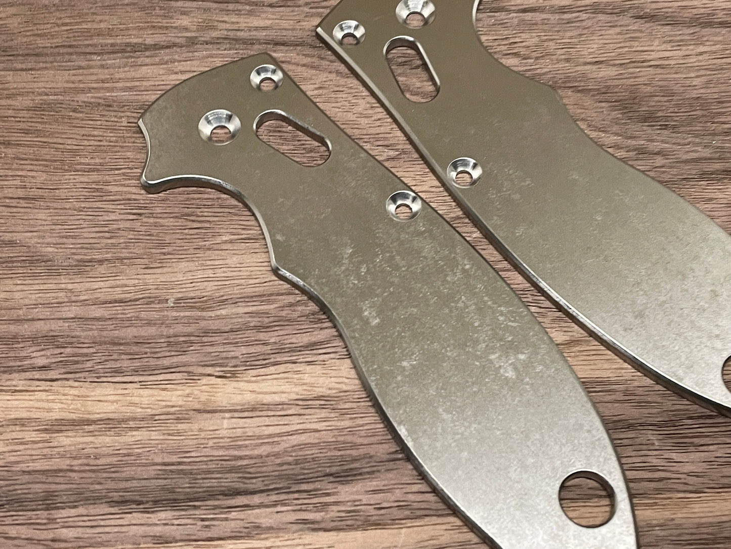 Stone Washed Titanium scales for Spyderco MANIX 2