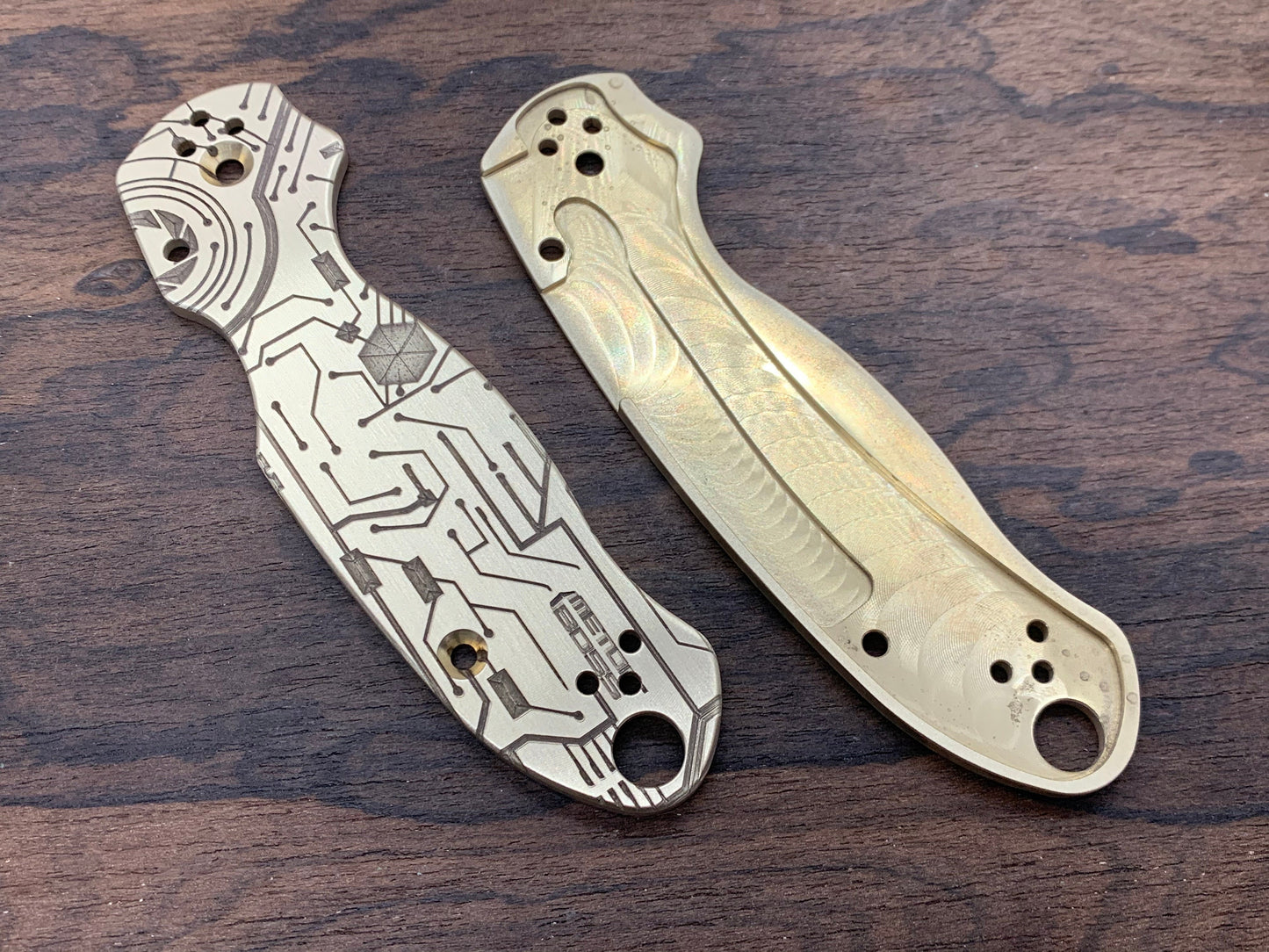 CIRCUIT BOARD engraved Brass Scales for Spyderco Para 3