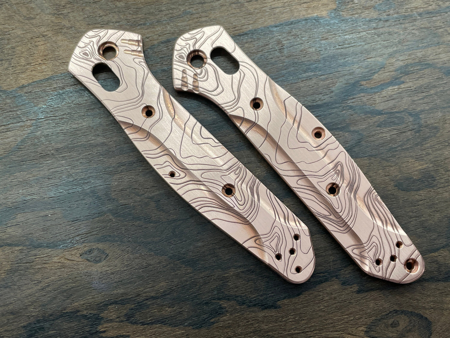 TOPO engraved Copper Scales for Benchmade 940 Osborne