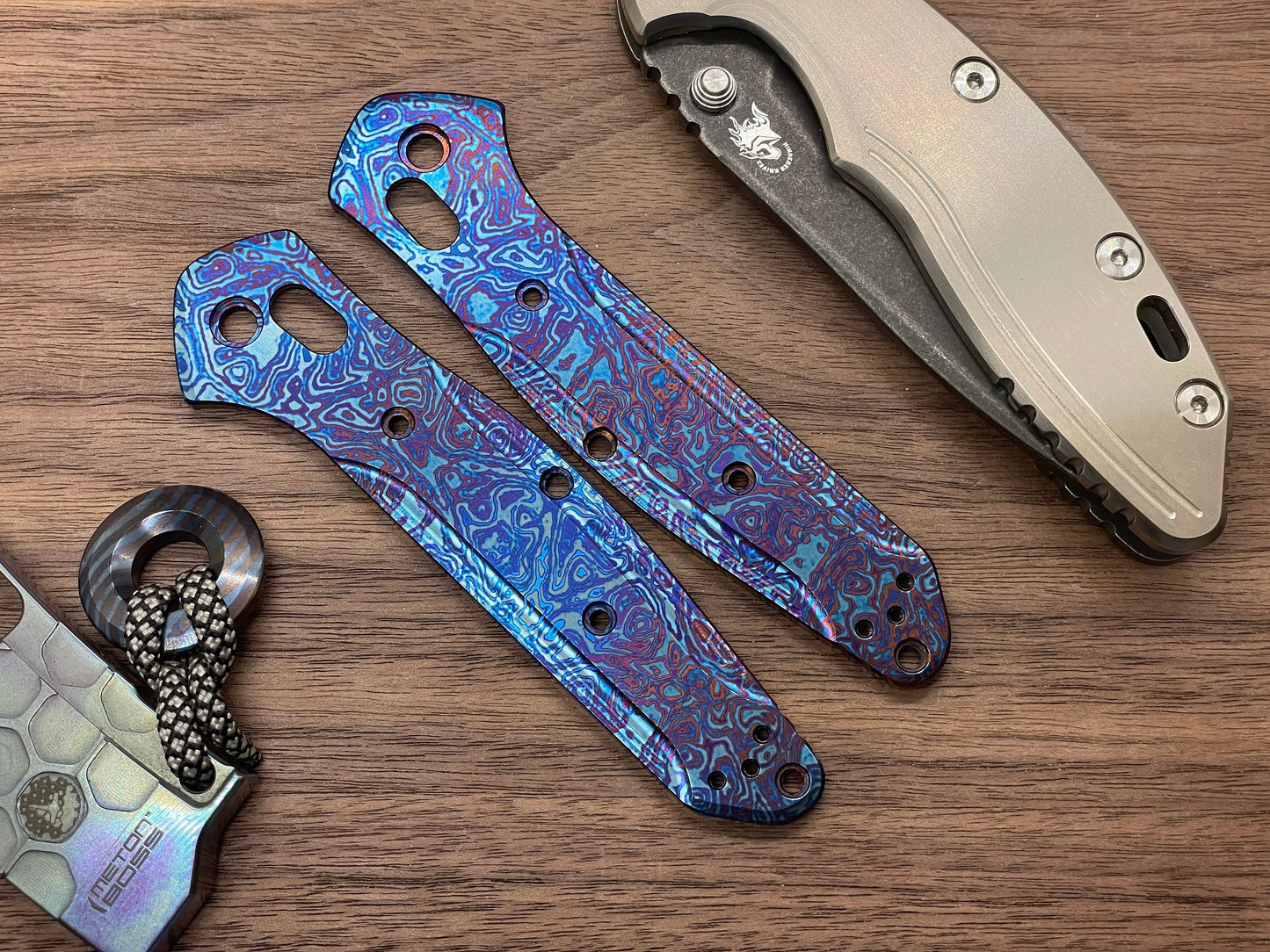 Flamed ALIEN heat ano engraved Titanium Scales for Benchmade 940 Osborne