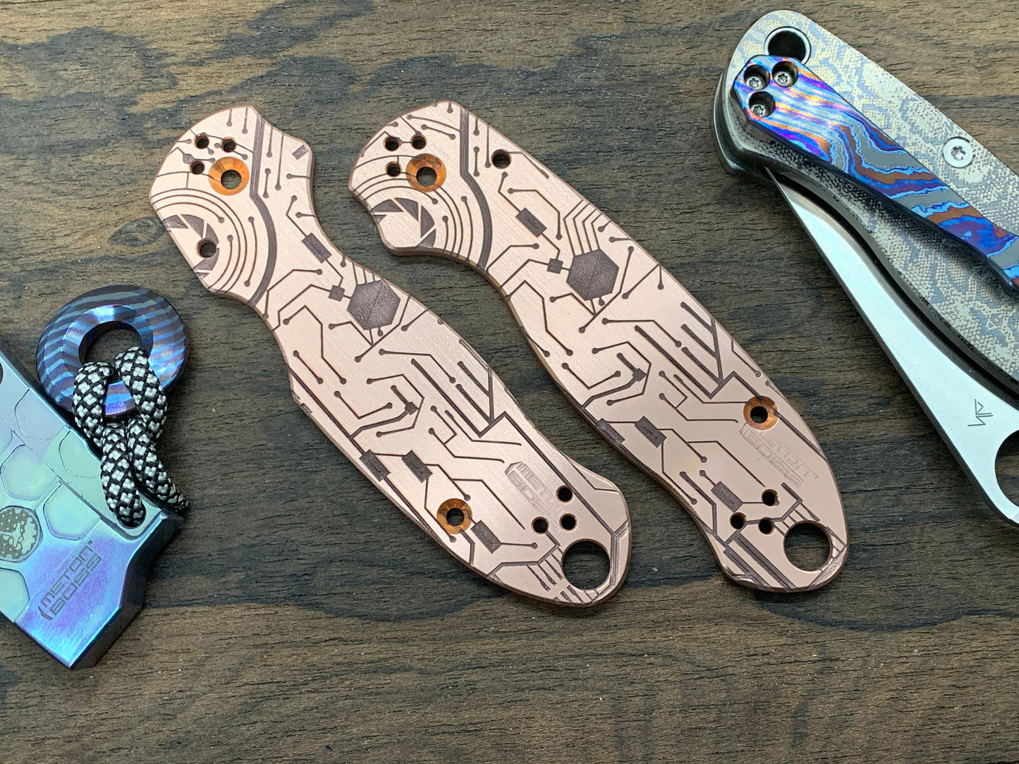 CIRCUIT BOARD engraved Copper Scales for Spyderco Para 3