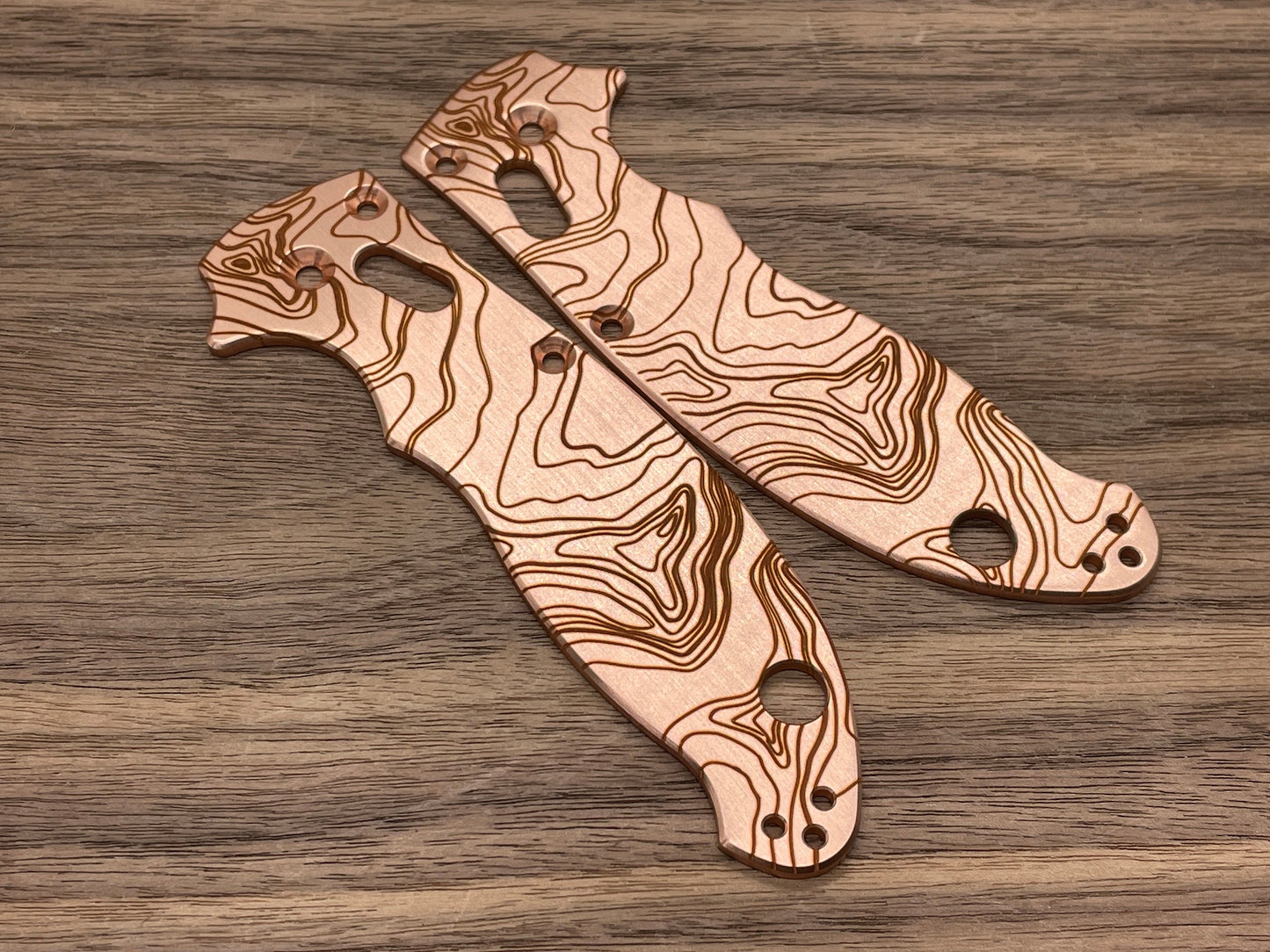 TOPO engraved Copper scales for Spyderco MANIX 2