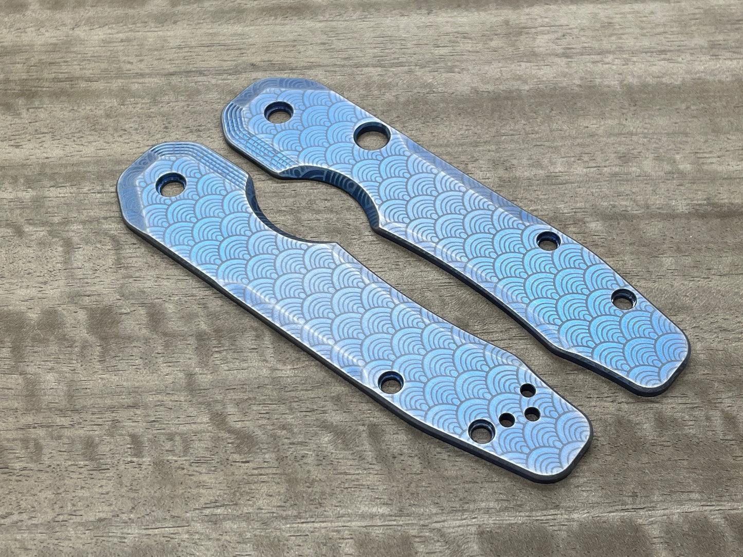 Blue ano Brushed SEIGAIHA Titanium Scales for Spyderco SMOCK